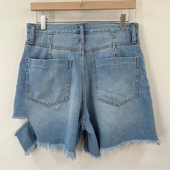 We The Free 28 Cut off Cotton Denim 0201 Button Fly Frayed Jean Shorts people - Picture 5 of 10